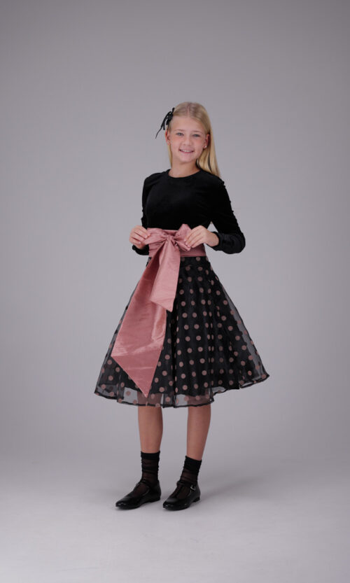 חצאית מידי פולקדות