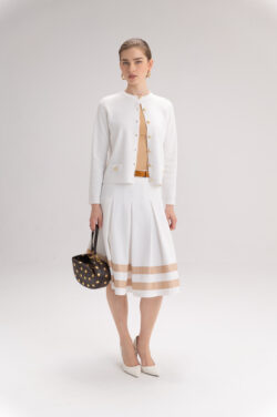 ⁦חצאית קפלים מרינס⁩ – תמונה ⁦9⁩