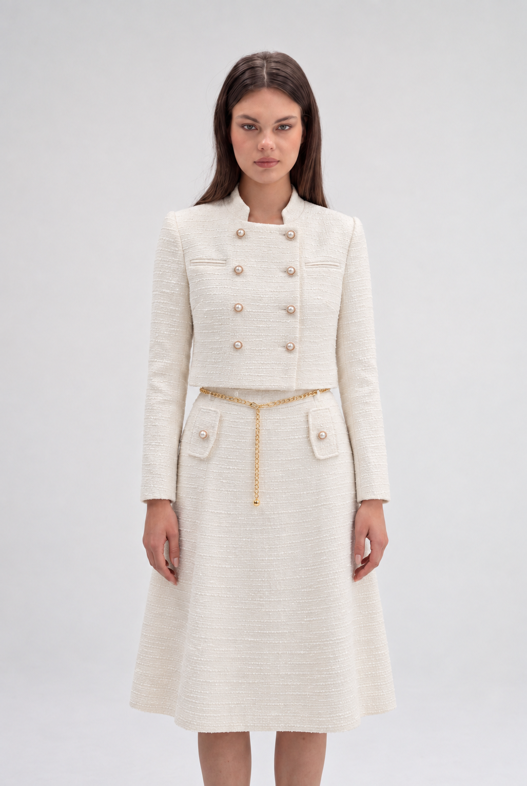 Ivory bouclé set with pearl buttons חצאית שאנל – תמונה 1